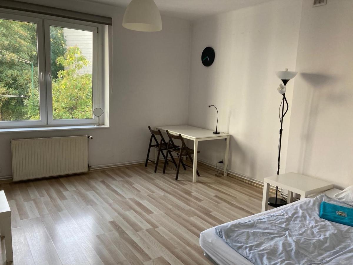 Apartament Dwuosobowy pokój w mieszkaniu czteropokojowym w centrum Gdyni. Gdynia Zewnętrze zdjęcie